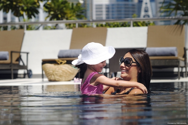Movenpick Hotel Jumeirah Lakes Towers (Dubai)